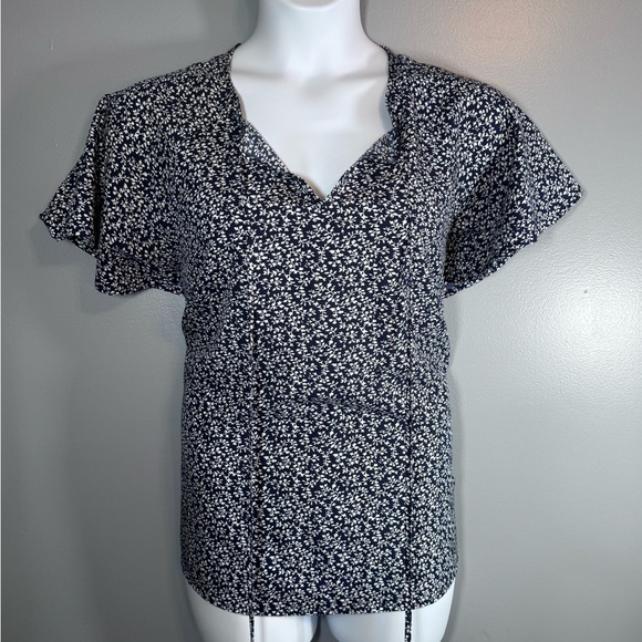 Emery Rose Navy Floral Print Blouse – Size 2XL - Picture 2 of 11
